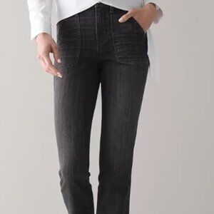 White House Black Market Curvy High-Rise Patch Pocket Straight Crop Jeans